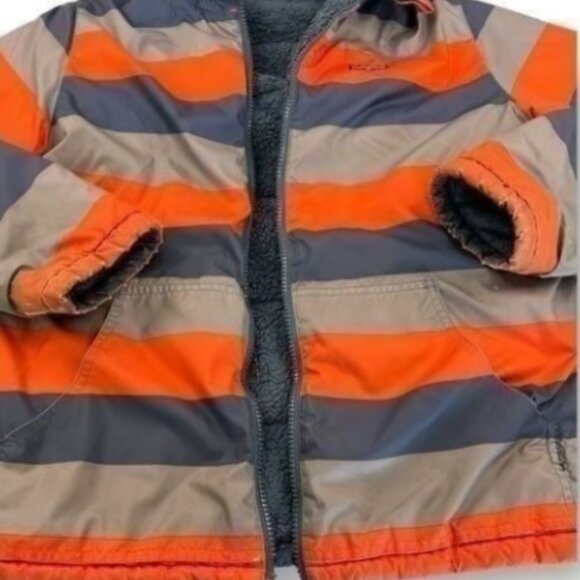 Patagonia Other - Patagonia Kids Reversible Jacket Size Large